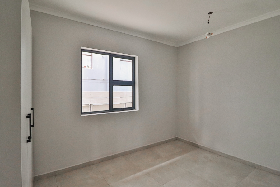 2 Bedroom Property for Sale in Parklands Western Cape